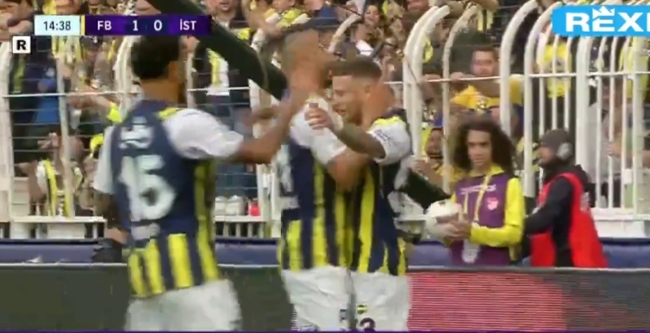 Gol Szymańskiego! Huknął nie do obrony [WIDEO]