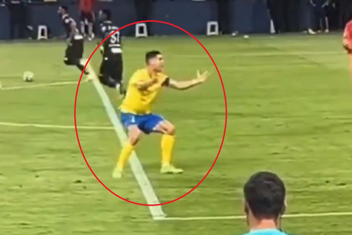 Ronaldo chyba potrzebuje okulisty. Komiczne zachowanie [WIDEO]