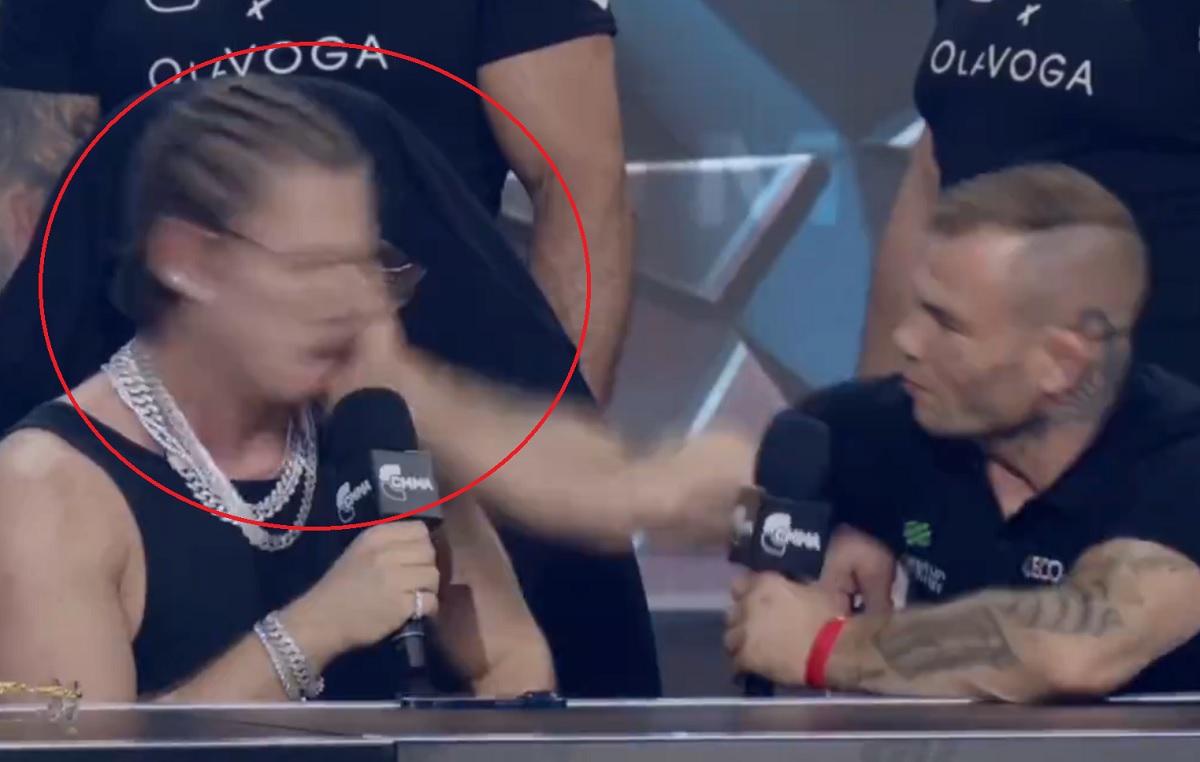 Cios za cios na konferencji Clout MMA! Aż spadły mu okulary [WIDEO]