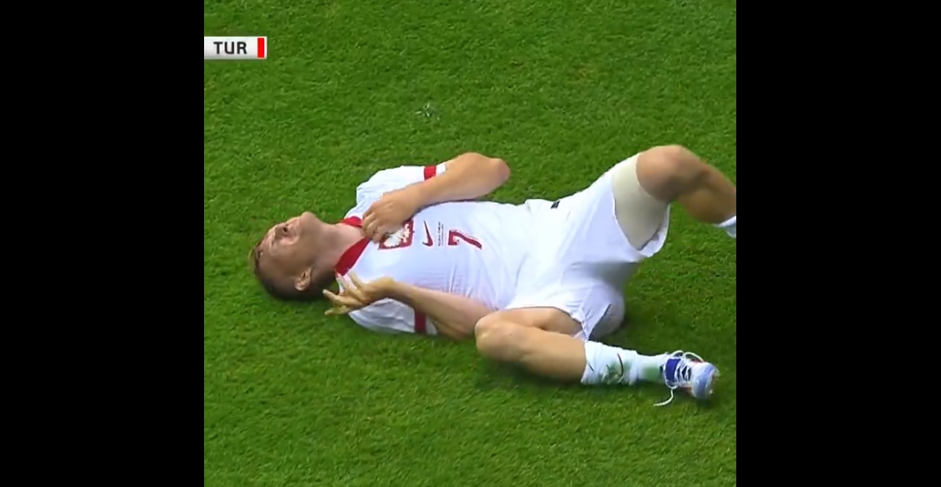 Dramat Karola Świderskiego. Gol i kontuzja podczas cieszynki! [WIDEO]