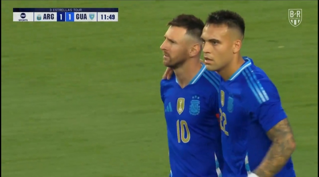 Kuriozalny gol Messiego. Argentyna podniosła się po samobóju [WIDEO]