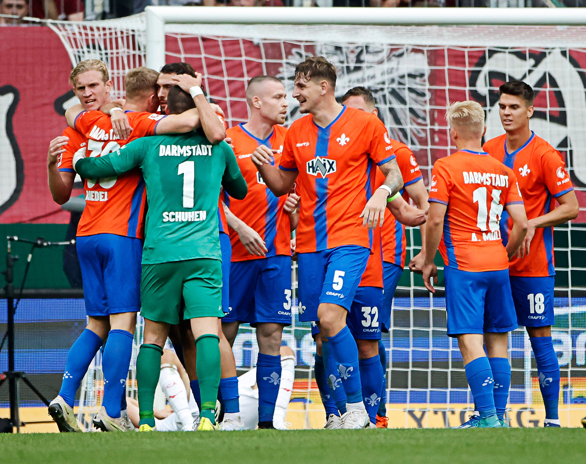 Wyjątkowy gest znanego klubu. Kibice dostaną darmowe karnety 