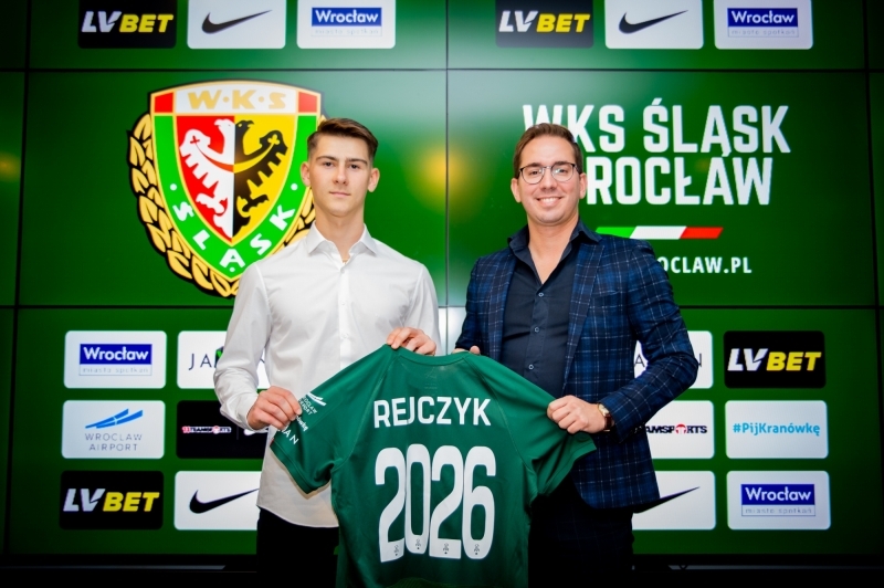 O niego walczyły Śląsk i Legia. Teraz nic nie gra. "Dla mnie poziom I ligi"