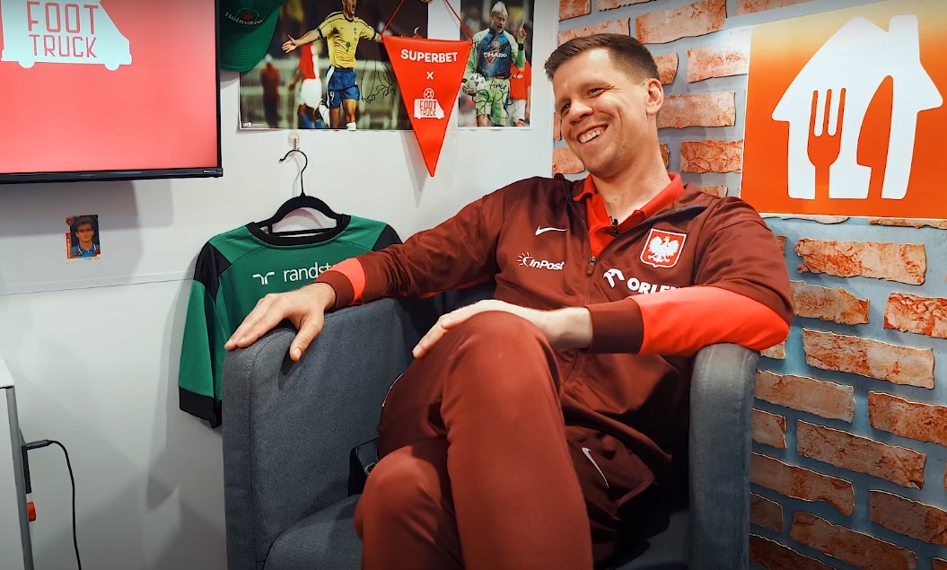 Szczęsny nie wytrzymał. Rozbrajająca reakcja po pytaniu Święcickiego [WIDEO]