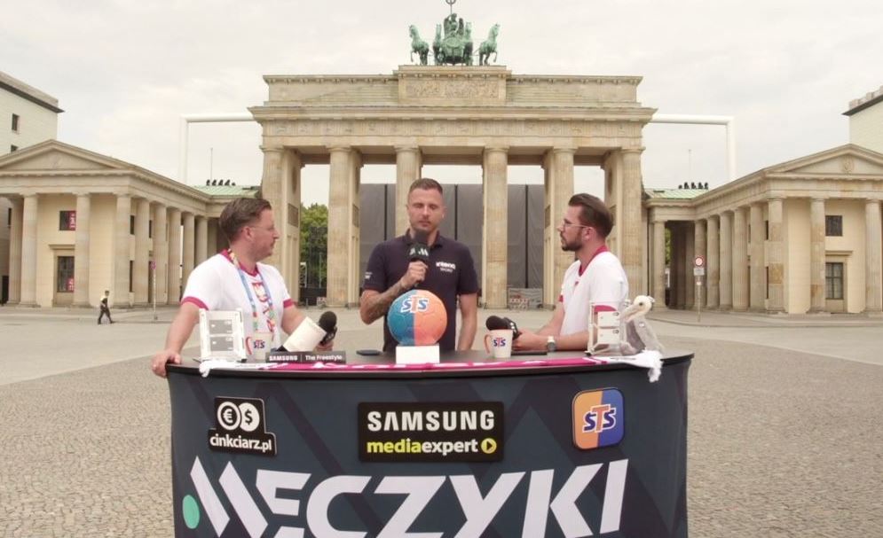 Gikiewicz zakradł się na trening kadry. Szczerze ocenił grę Lewandowskiego