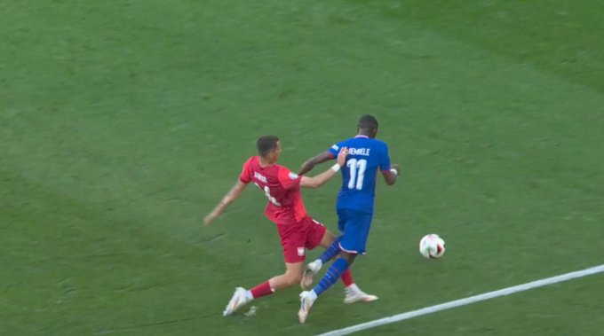 Katastrofa! Kiwior sprokurował karnego [WIDEO]