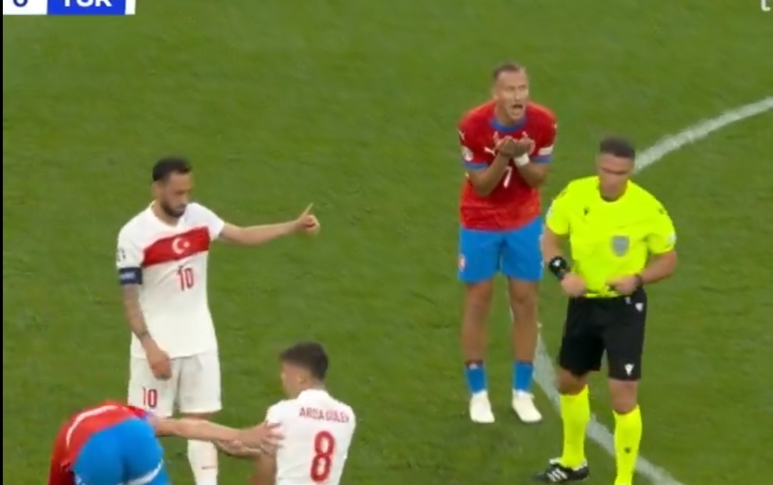 Tak szybko nie wyleciał jeszcze nikt! Katastrofalny błąd Czecha [WIDEO]