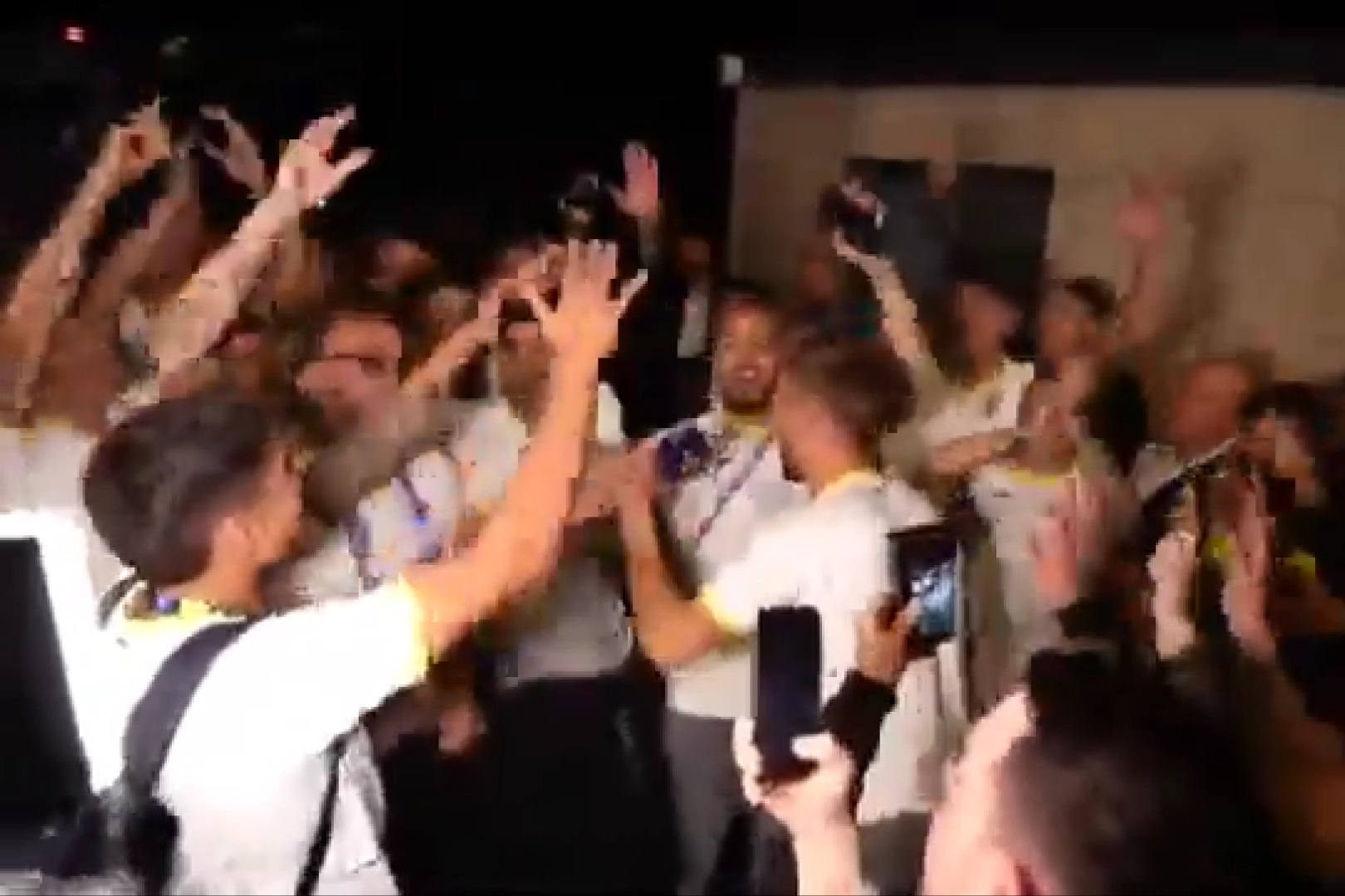 Tak celebrowali awans z grupy EURO. Czyste szaleństwo [WIDEO]