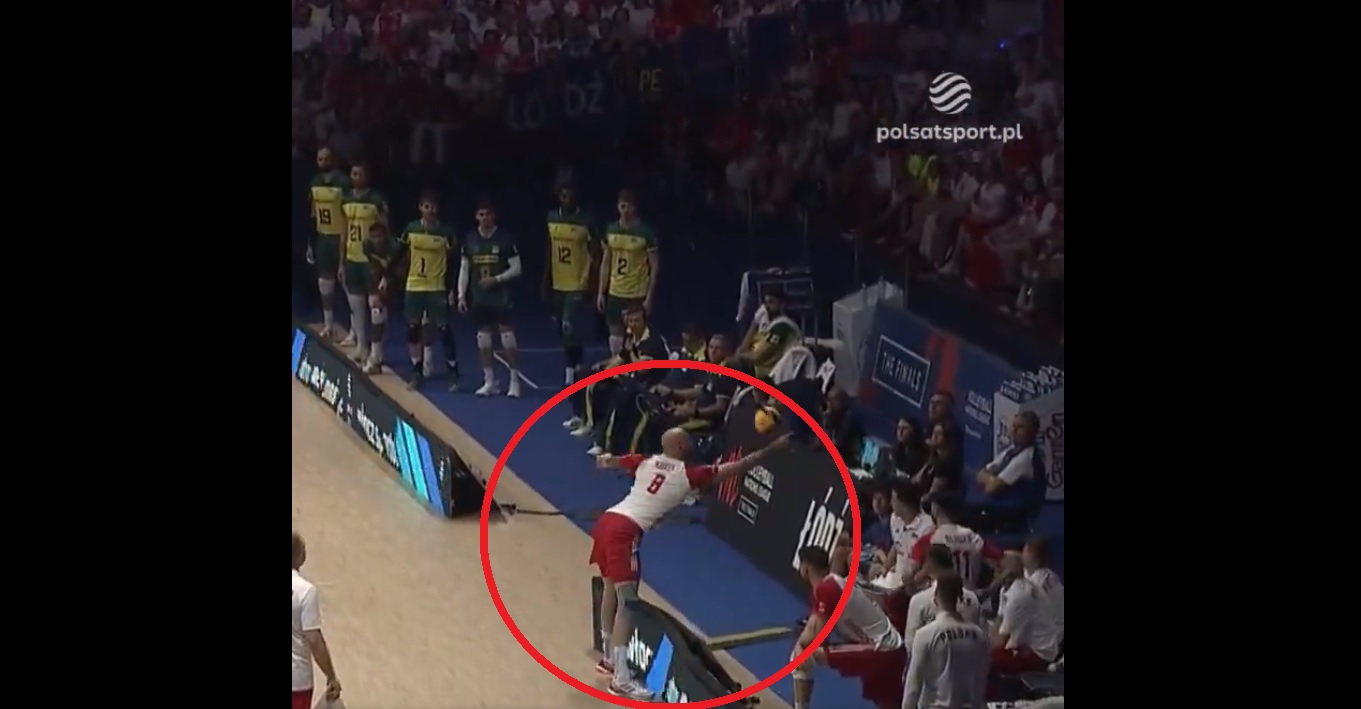Tak, Bartosz Kurek zdobył punkt z tego miejsca. Niezwykłe zagranie w meczu Polaków [WIDEO]