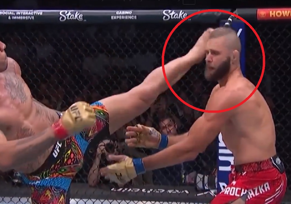 Brutalny nokaut w walce o pas UFC! Prochazka padł jak rażony gromem [WIDEO]