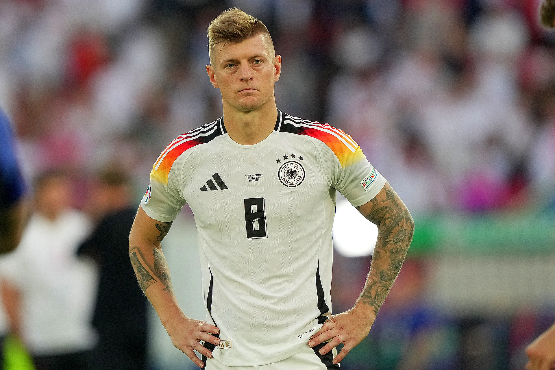 "Dziękuję ci, piłko nożna". Kroos opublikował wpis na pożegnanie z karierą