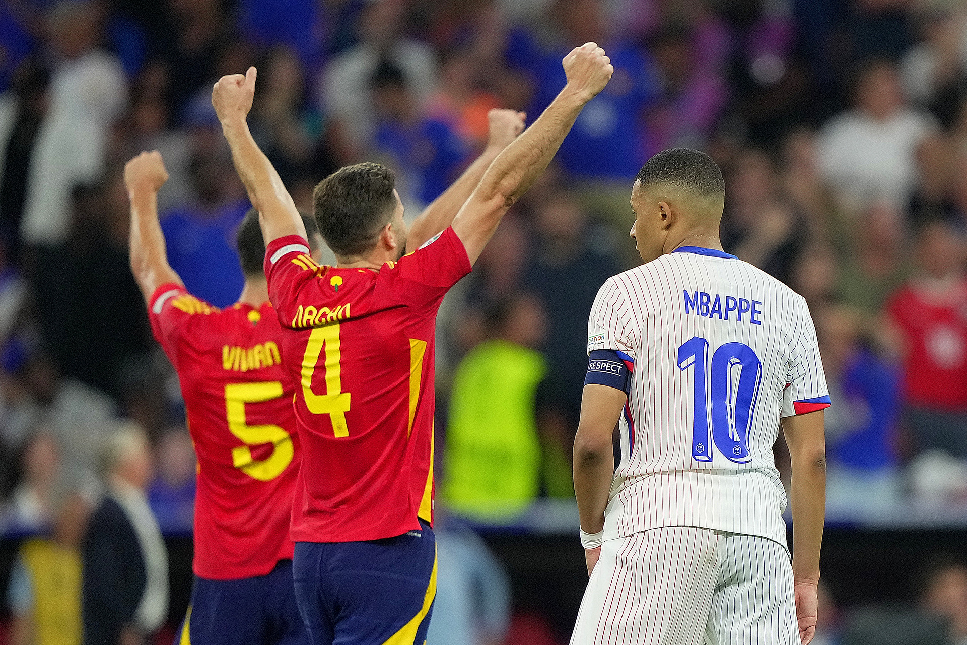 "Upadek". Francuskie media komentują porażkę na EURO. Dosadne porównanie Yamala i Mbappe