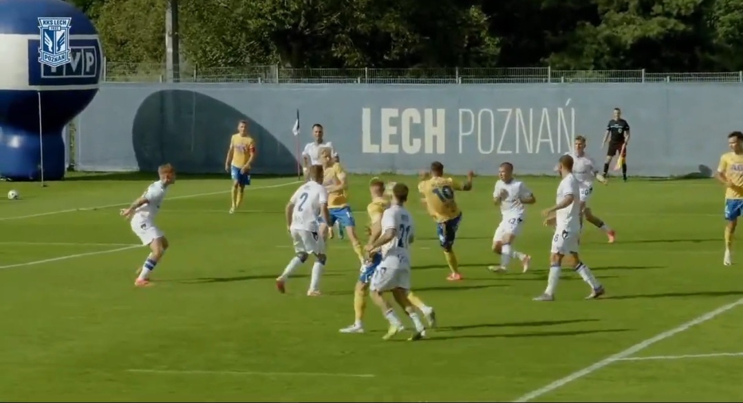 Kuriozalna wpadka Lecha! Co to był za gol?! [WIDEO]