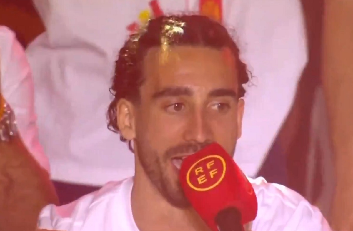 Cucurella skradł show. Ostrzegł Haalanda [WIDEO]