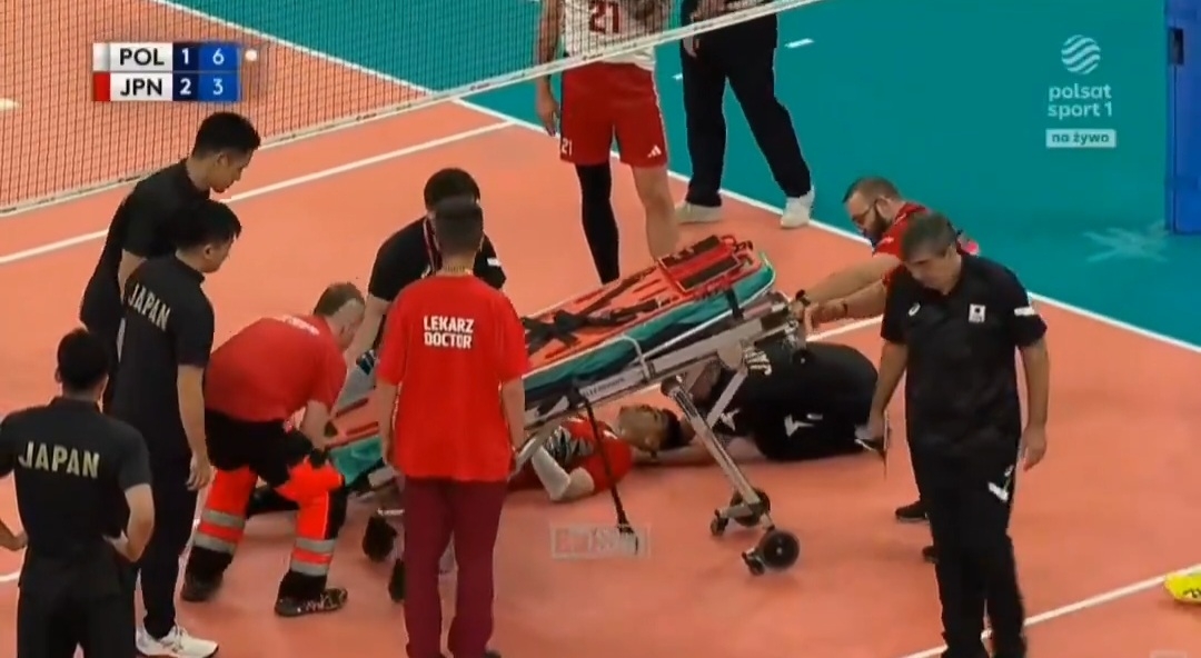 Koszmar w meczu Polski. Rywal wylądował na noszach [WIDEO]