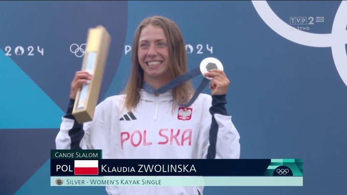Zwolińska odebrała medal olimpijski! Cudowny moment w Paryżu [WIDEO]