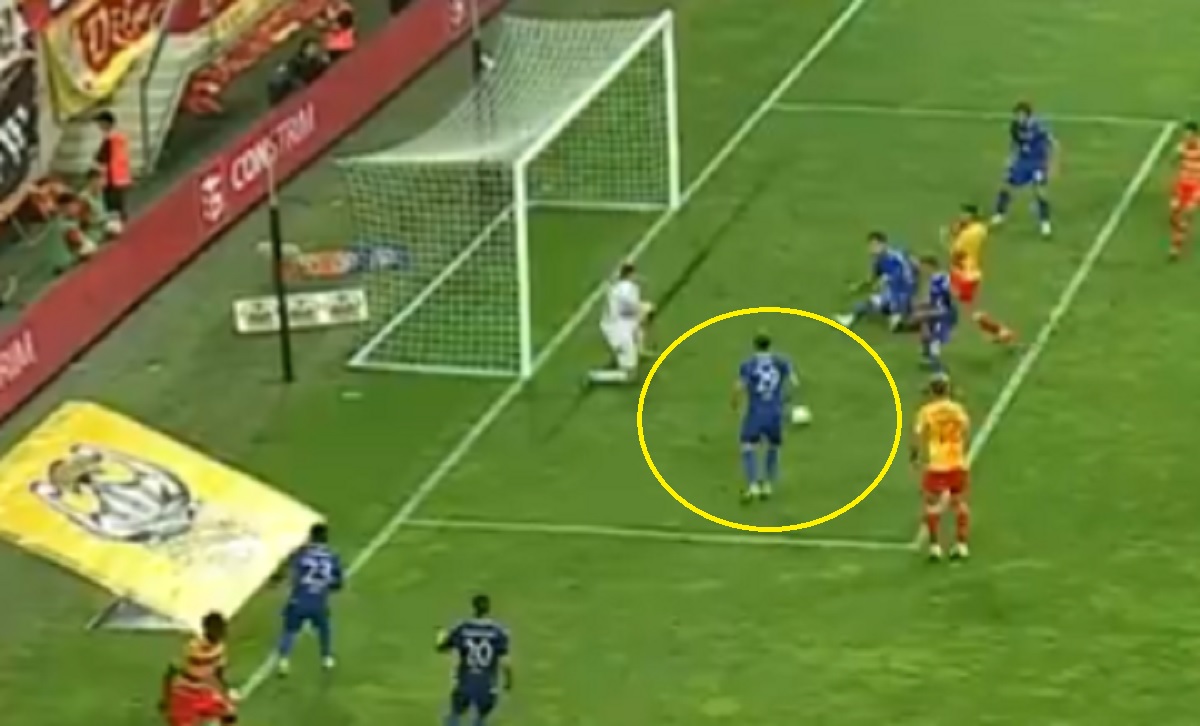 Komiczny gol dla Jagiellonii! Jak z Benny'ego Hilla [WIDEO]