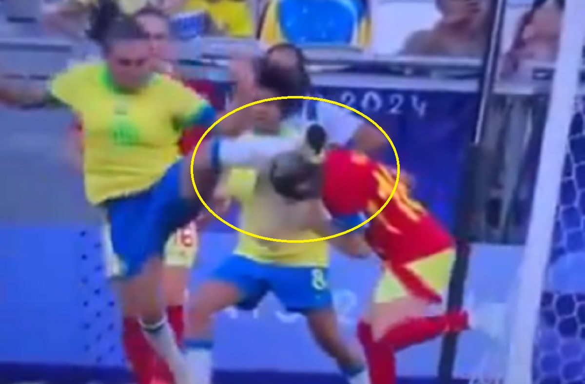 Brutalny faul brazylijskiej legendy. Po przewinieniu zalała się łzami [WIDEO]