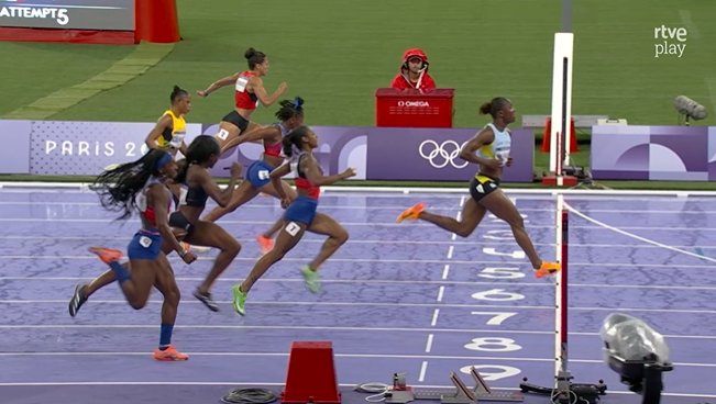 Pobiegła jak Usain Bolt! Historyczny medal w Paryżu [WIDEO]