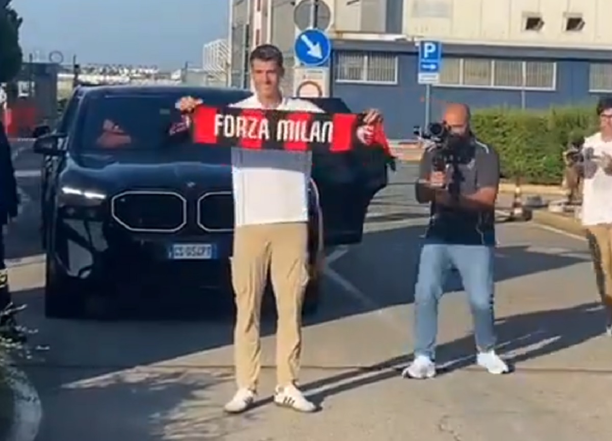 Morata przybył do Mediolanu. Został gorąco powitany [WIDEO]