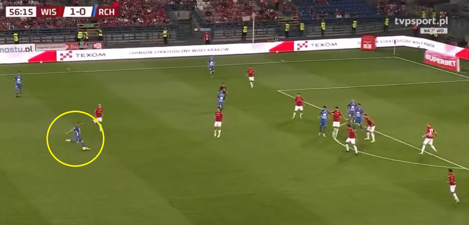 Cudowny gol w hicie Fortuna 1 Ligi! Bomba z 40 metrów [WIDEO]