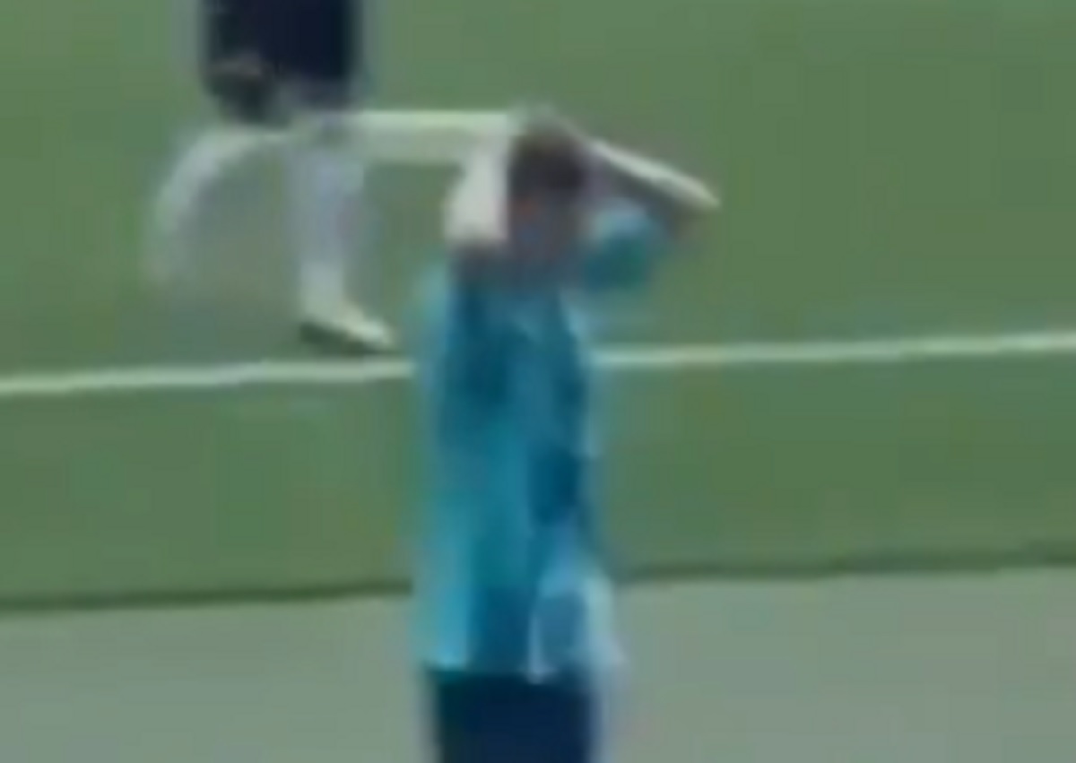Nietypowa prośba chłopca od podawania piłek. "Mogę dotknąć?" [WIDEO]