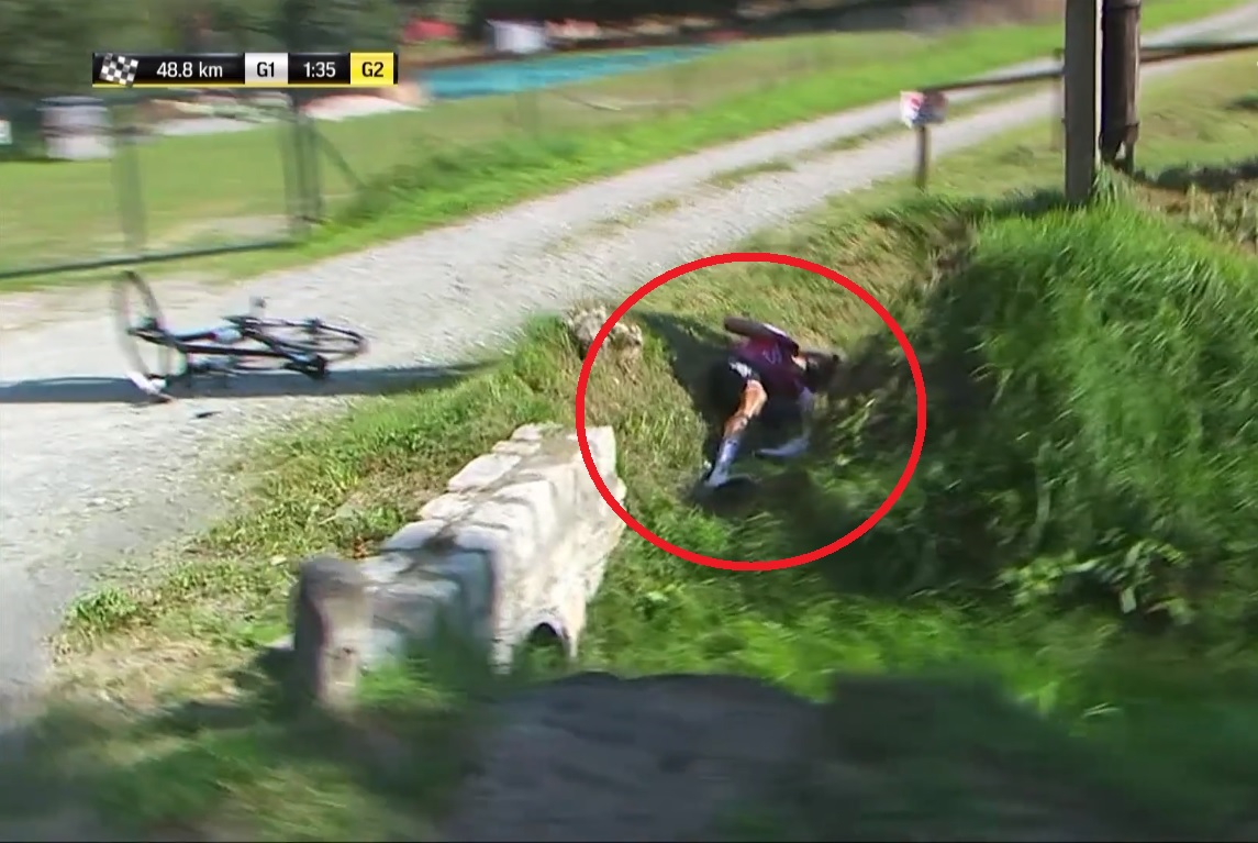 "Kask go uratował". Fatalna diagnoza kolarza po wypadku na Tour de Pologne [AKTUALIZACJA]
