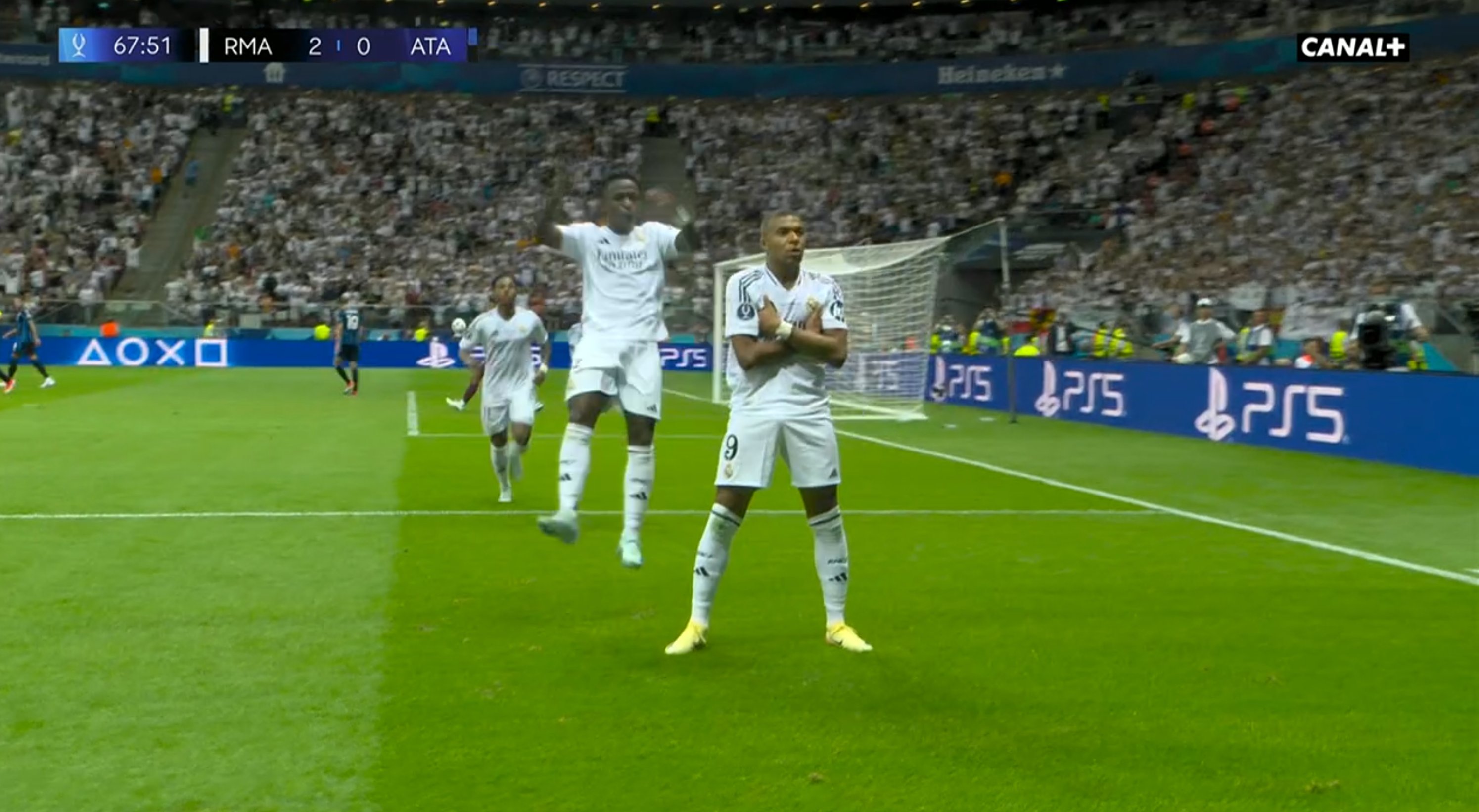 Debiut jak ze snu! Pierwszy gol Mbappe w Realu Madryt [WIDEO]