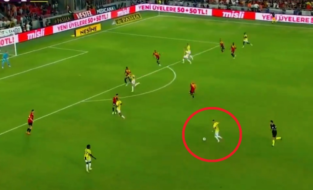Świetna asysta Szymańskiego! Ale Fenerbahce znów zawiodło [WIDEO]