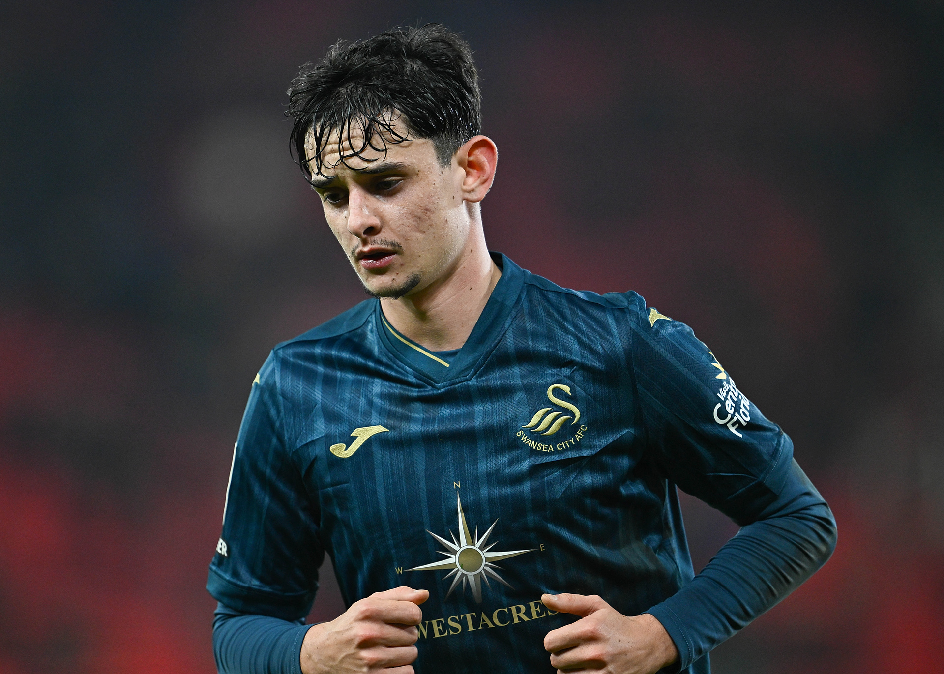 Legendarny klub zaskoczył. Cóż za transfer po odbudowie