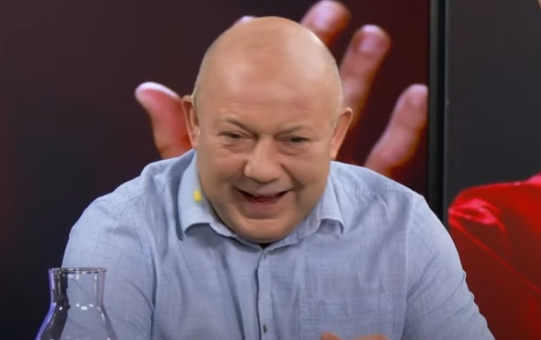 "Wystawiliśmy cztery drużyny, odpadliśmy pięć razy". Kowalczyk zadrwił z pucharowiczów