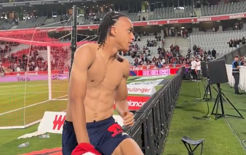 Wspaniały gest Mbappe. Zrobił to jako jedyny w zespole [WIDEO]