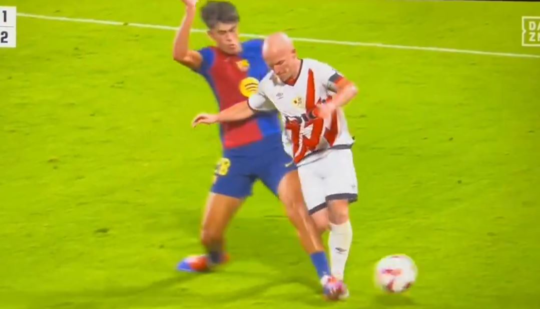 Dramat piłkarza Barcelony! Koszmarna kontuzja na samym początku sezonu! [WIDEO]