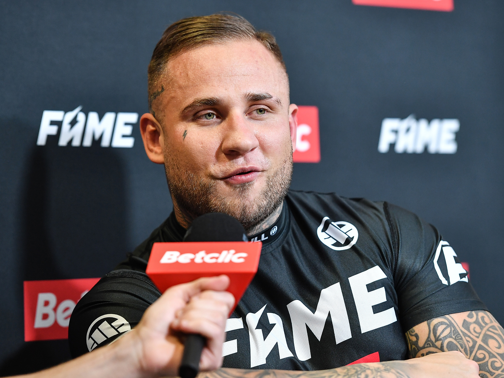 Gwiazdor zrezygnował. Roszada w karcie walk Fame MMA 22