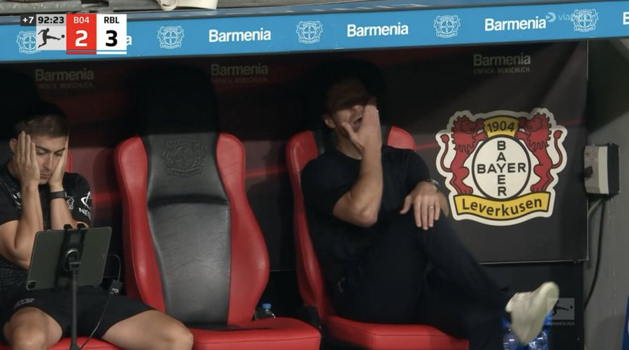 Bayer przegrał w Bundeslidze! Koniec niebywałej serii [WIDEO]