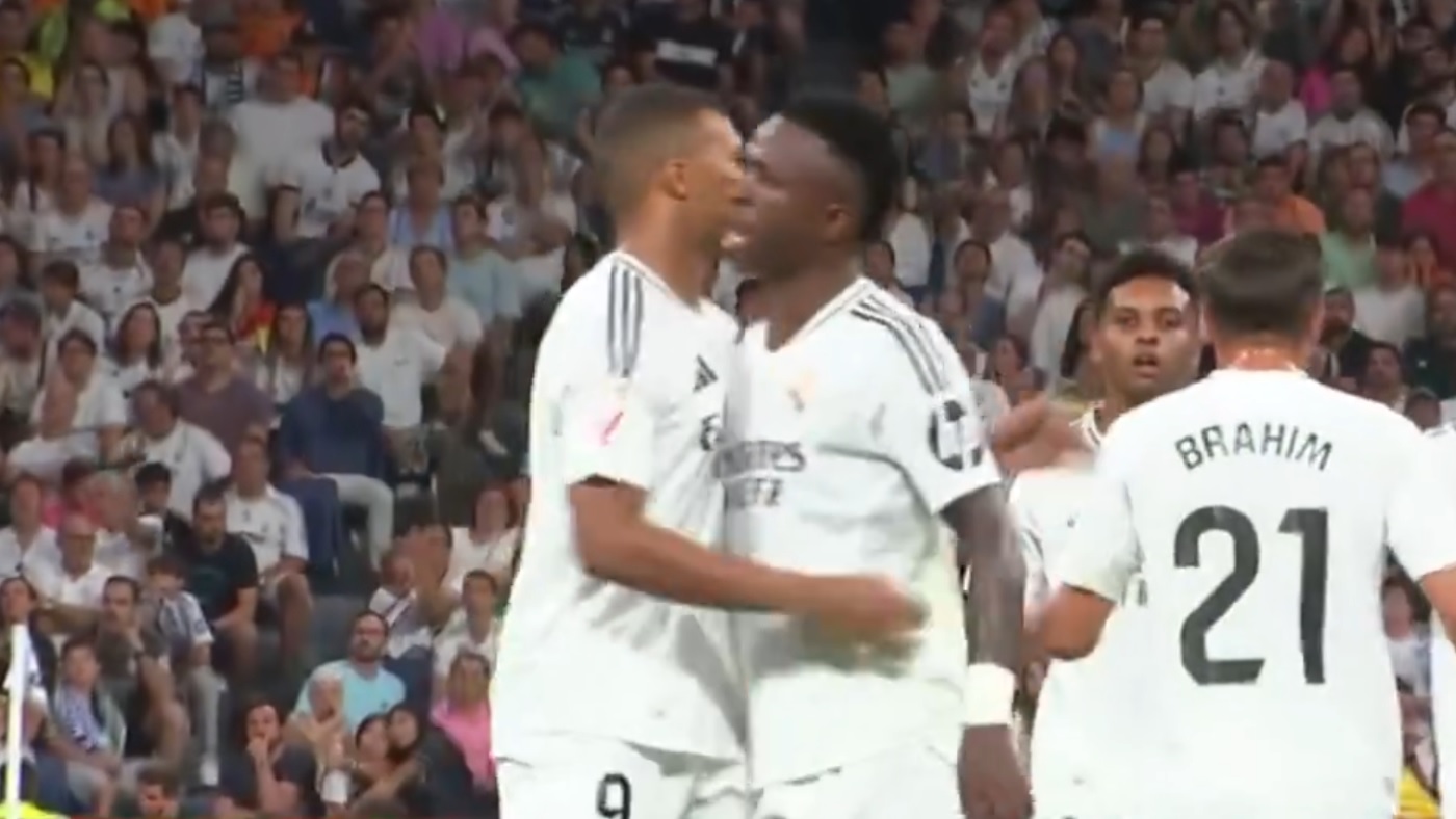 Vinicius oddał karnego Mbappe. Ancelotti był pod wrażeniem [WIDEO]