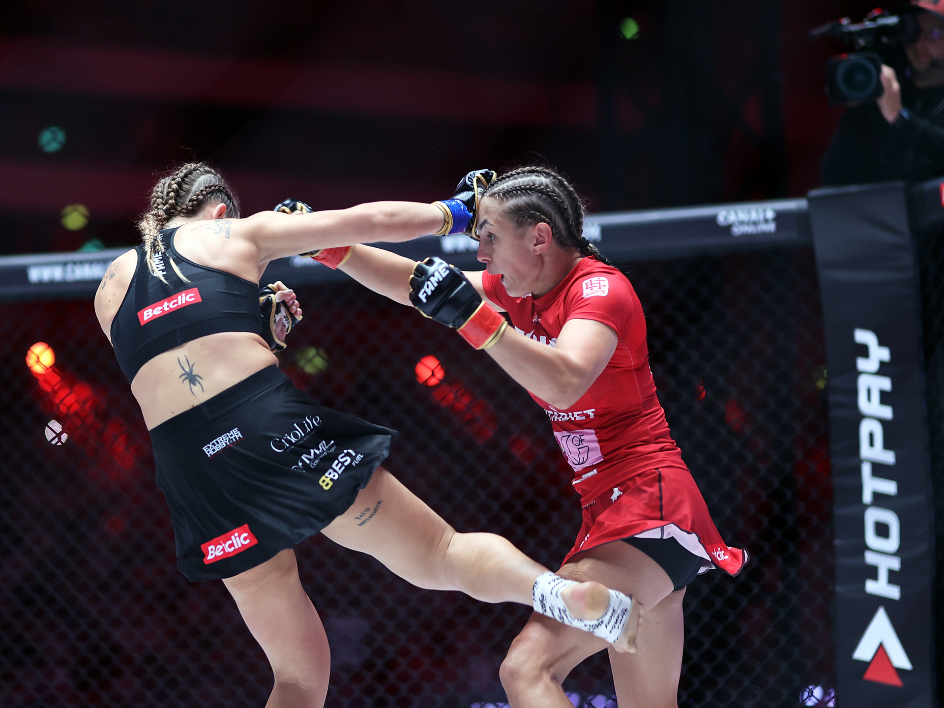 Bohaterka Fame MMA 22 zawalczy z kolejną profesjonalistką? "Byłaby wyzwaniem"