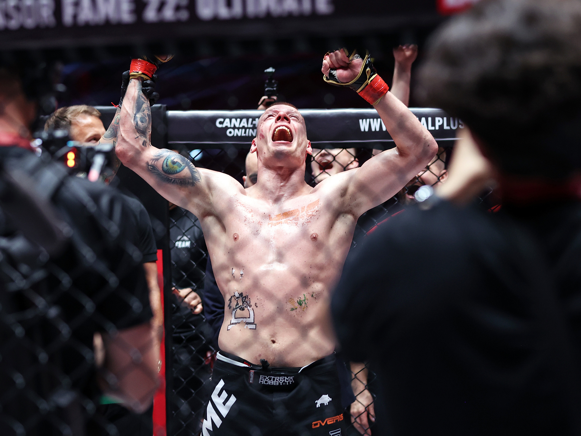 Hitowe ogłoszenie! Zwycięzca turnieju na Fame MMA 22 wraca do klatki