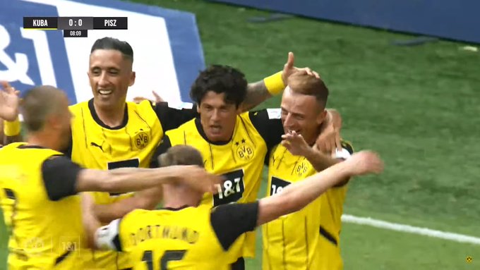 Dublet i asysta Grosickiego w barwach BVB! Show skrzydłowego [WIDEO]