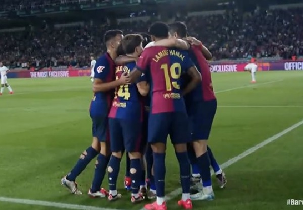 Lewandowski nie do zatrzymania! Kolejny gol dla Barcelony [WIDEO]