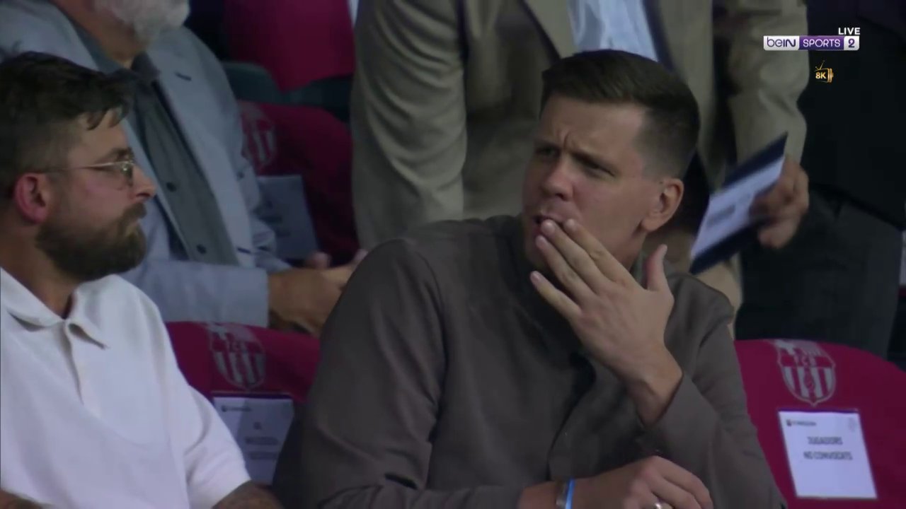Szczęsny gościem specjalnym na meczu Barcelony. Wiemy, z kim go ogląda [ZDJĘCIA]