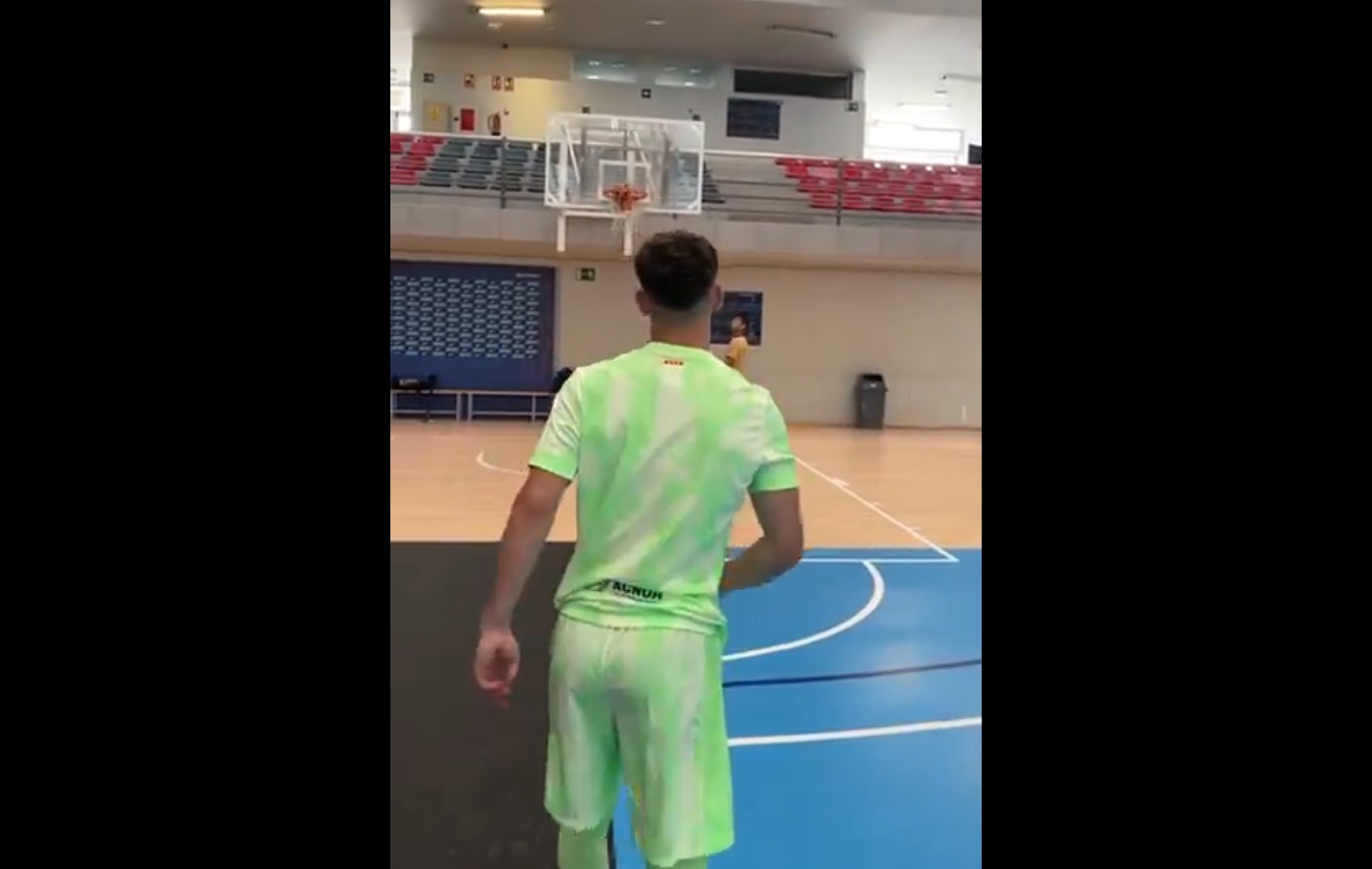 Gavi "zmienił" dyscyplinę. Piękny popis [WIDEO]