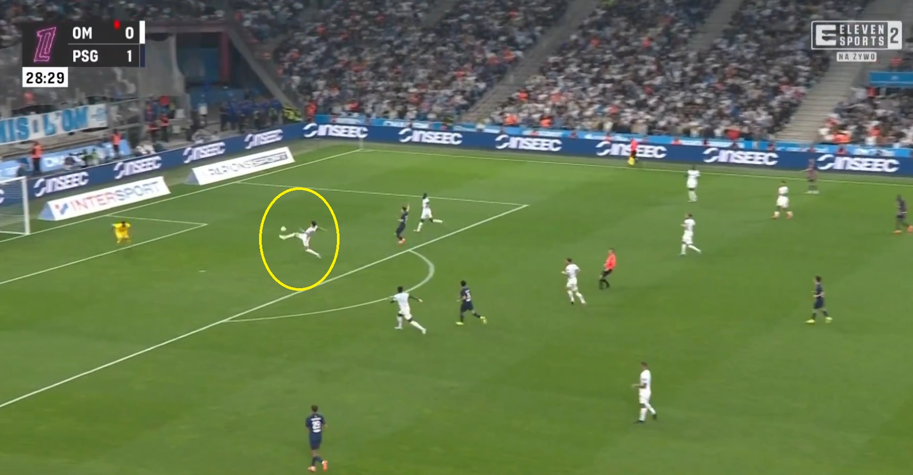 PSG wygrało mecz na szczycie. Kuriozalny samobój i duża kontrowersja [WIDEO]