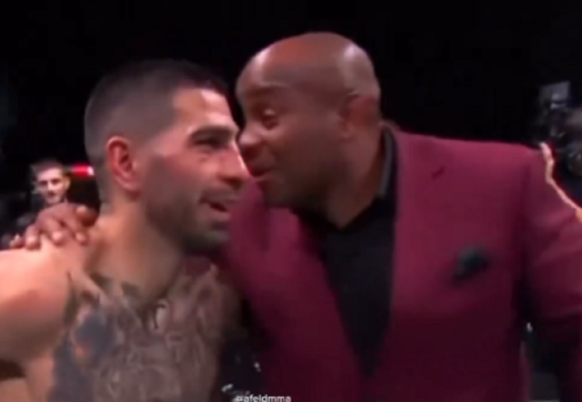 Legenda UFC wbiła mistrzowi szpilkę. W tle porażka Realu w El Clasico [WIDEO]