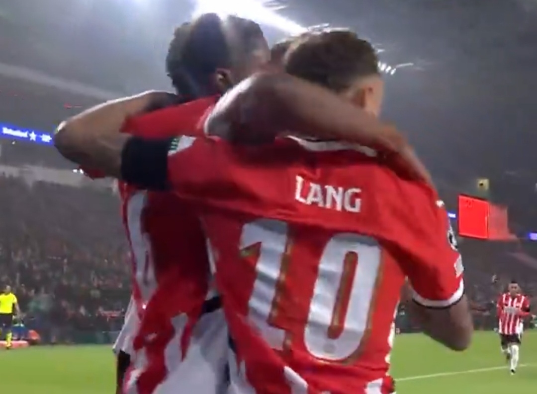 Gol a'la Puszcza Niepołomice! Demolka w Lidze Mistrzów [WIDEO]