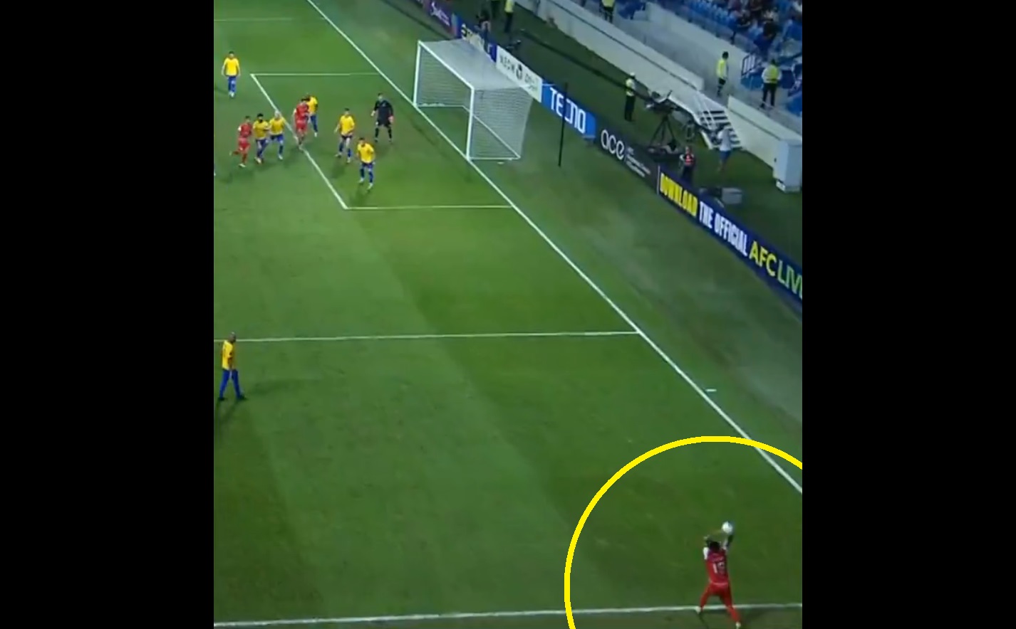 Co za wrzut z autu! Delap pękałby z dumy [WIDEO]