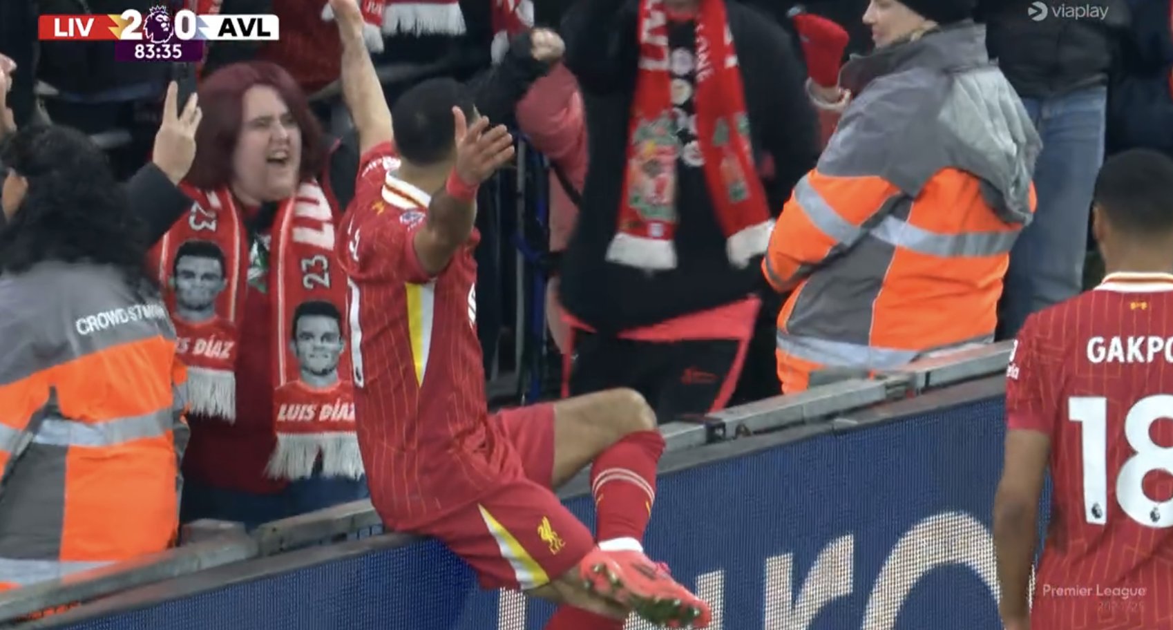 Kolejne zwycięstwo Liverpoolu. Rewelacyjny start maszyny Slota [WIDEO]