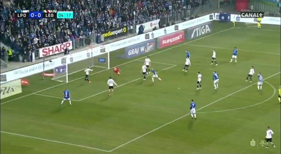 Legia w szoku! Obłędny start Lecha w hicie [WIDEO]