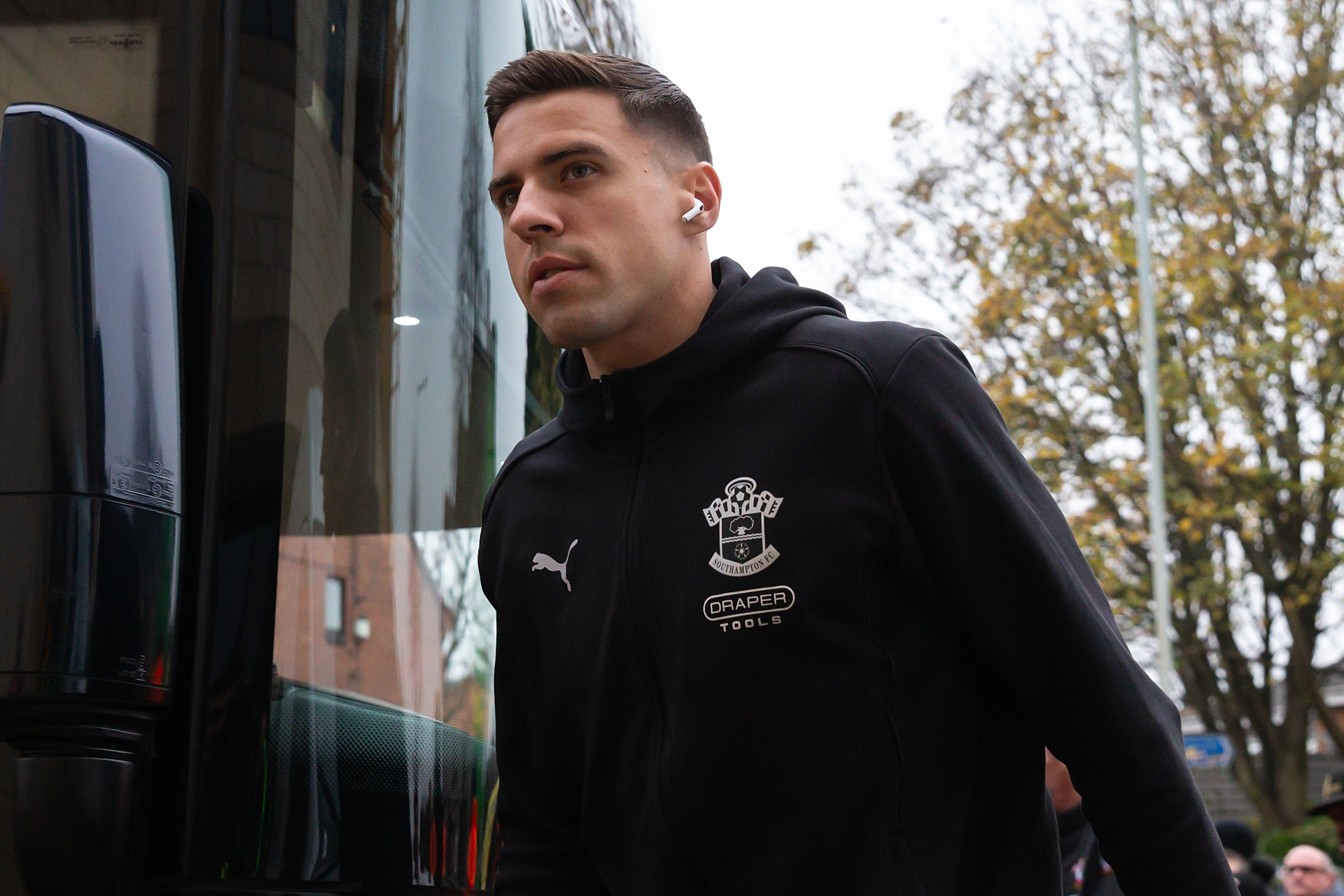 Legenda trenerem Bednarka? Southampton myśli o zatrudnieniu Anglika