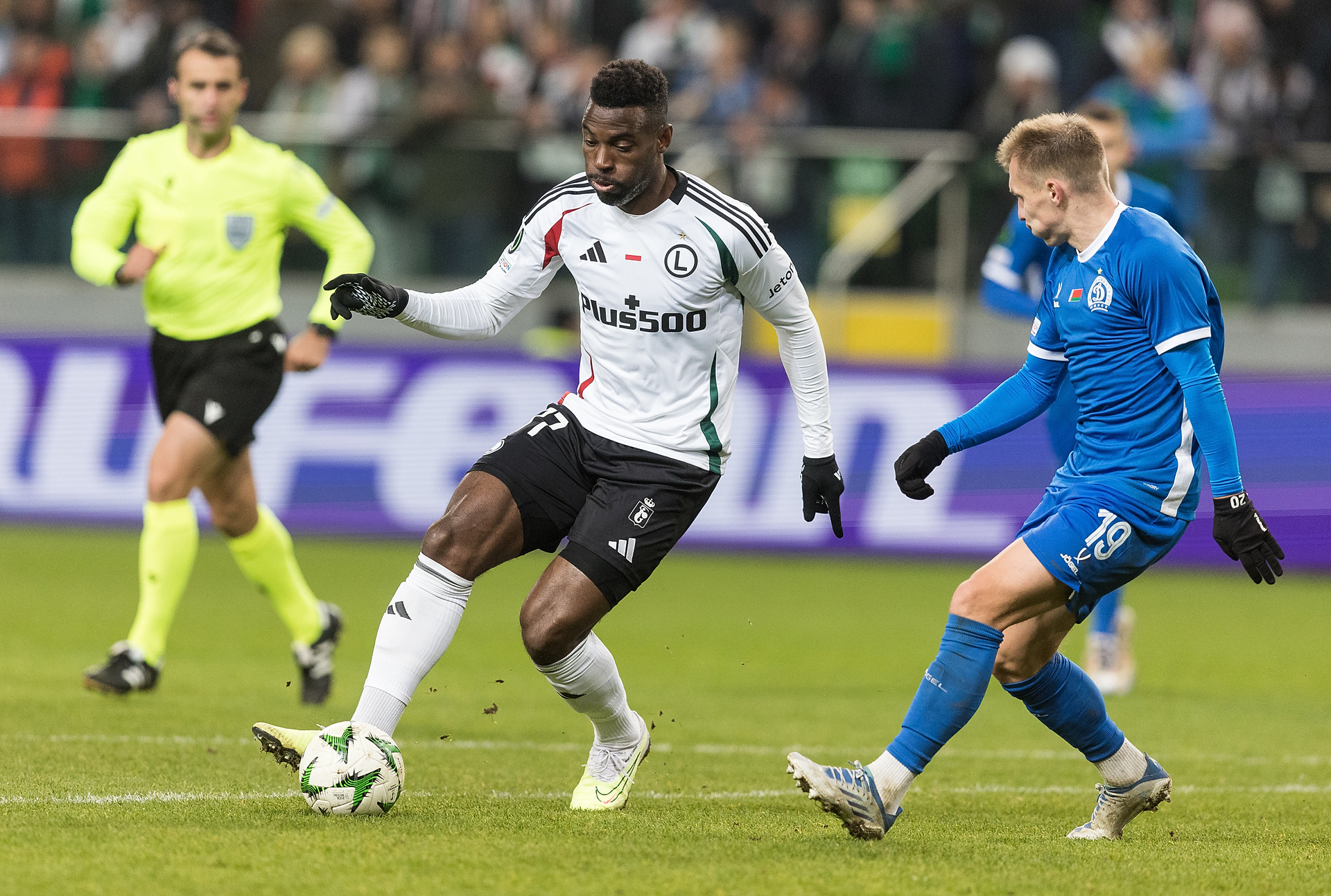 Media: Legia wykupi Nsame. Nowe wieści ws. napastnika